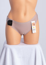 Load image into Gallery viewer, Confusible Thong
