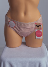 Load image into Gallery viewer, Claudette Thong
