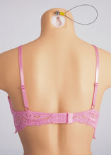 Load image into Gallery viewer, Walk It Off Extreme Push Up Bra
