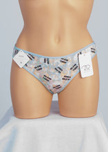 Load image into Gallery viewer, Cotton Spandex Thong
