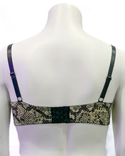 Load image into Gallery viewer, Loud Lace Lightly Padded Bra
