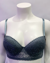 Load image into Gallery viewer, All About Lace Longline Bra
