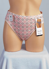 Load image into Gallery viewer, High Cut Brief
