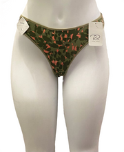 Load image into Gallery viewer, Cotton Spandex Thong
